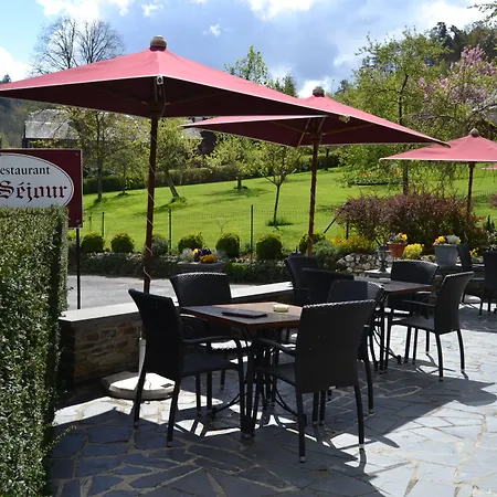 Hotel Logis Beau Sejour 3*