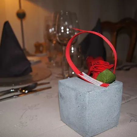Logis Beau Sejour Hotell Frahan