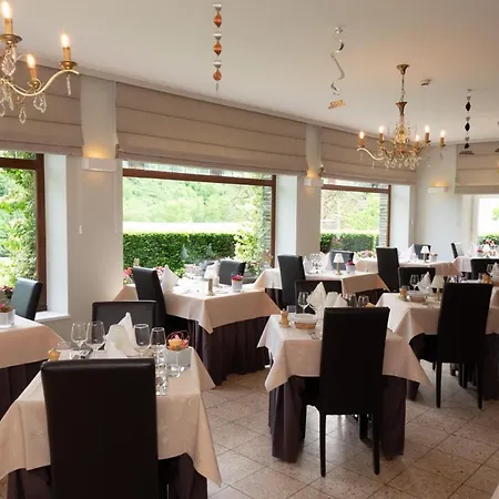 Logis Beau Sejour فندق Frahan