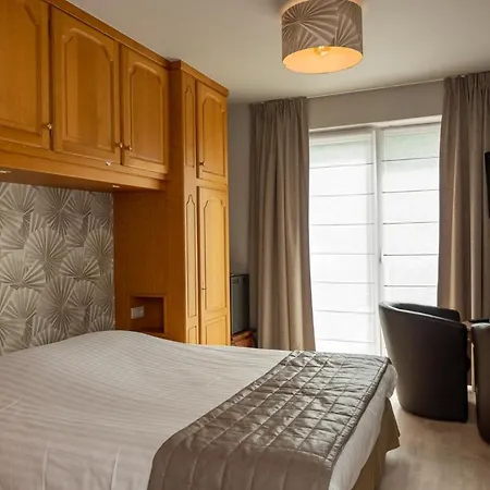 Logis Beau Sejour Hotell